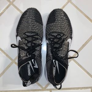 Selling Nike Zooms (Used - Men's Size 9.5)